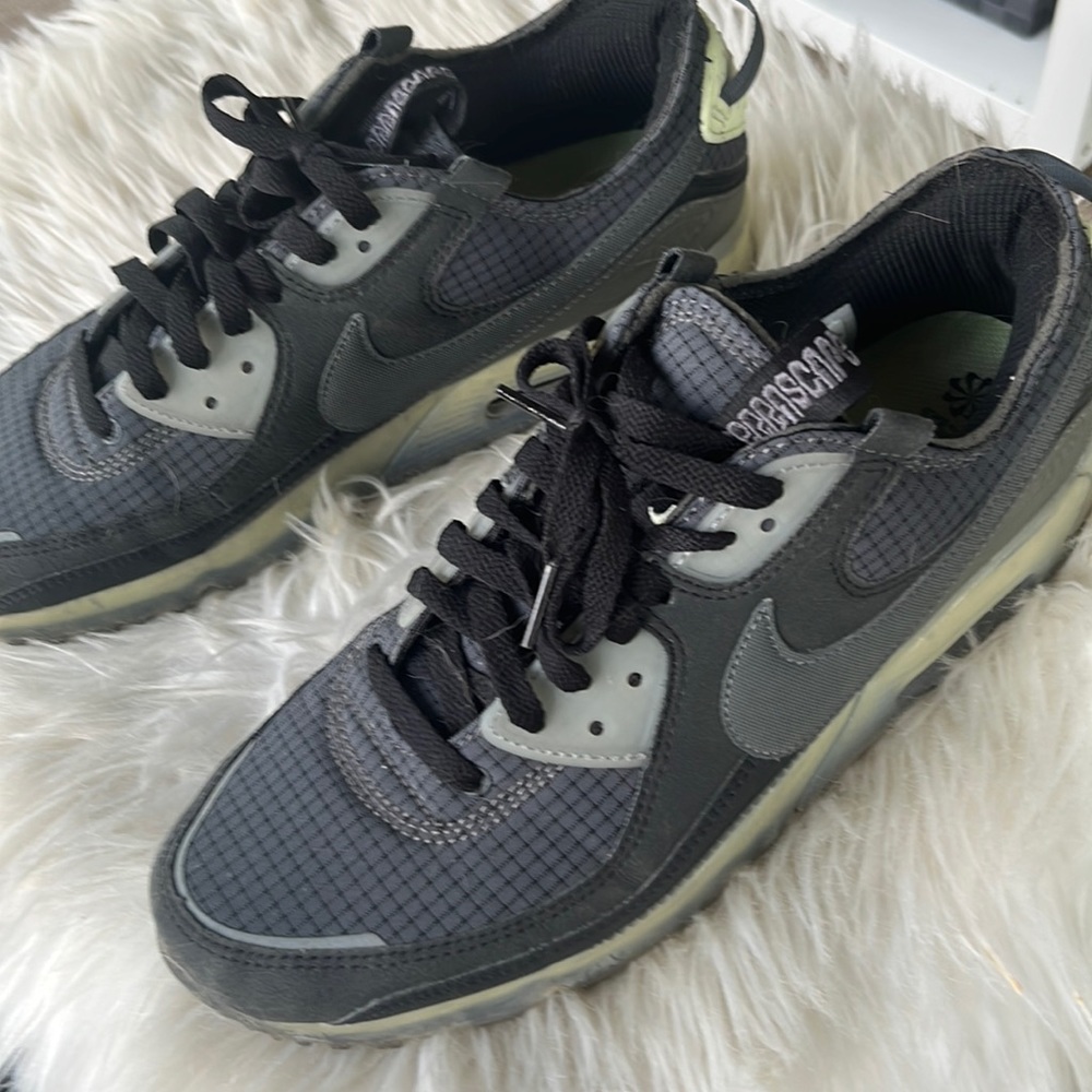 Nike Air Max 90 Terrascape Black Lime Ice - very good condition